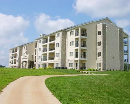 Crown Pointe Lodge, BW Signature Collection Hotels in St. Francois Township