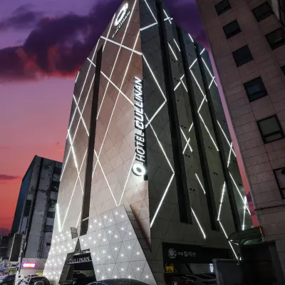 Hotel Cullinan jongno Các khách sạn gần Đền thờ Sajikdan