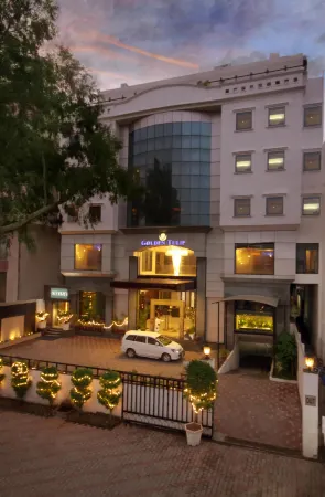 Regenta Place Amritsar Отели рядом с достопримечательностью «Akal Takht»