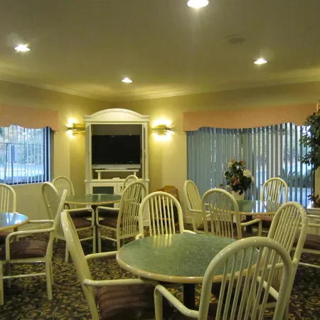 Fairview Inn & Suites Mobile