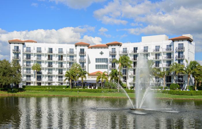 Inn at Pelican Bay