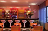 Janeiro Hotel - 5-Star