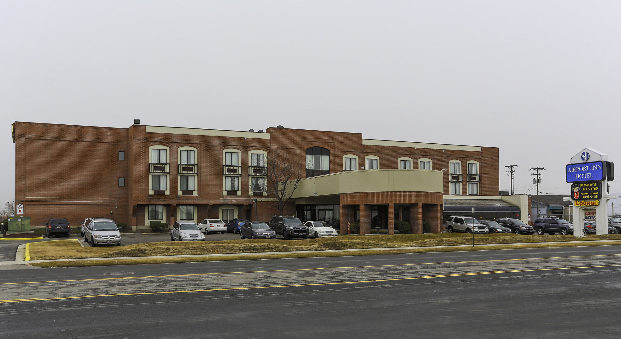 Airport Inn Hotel