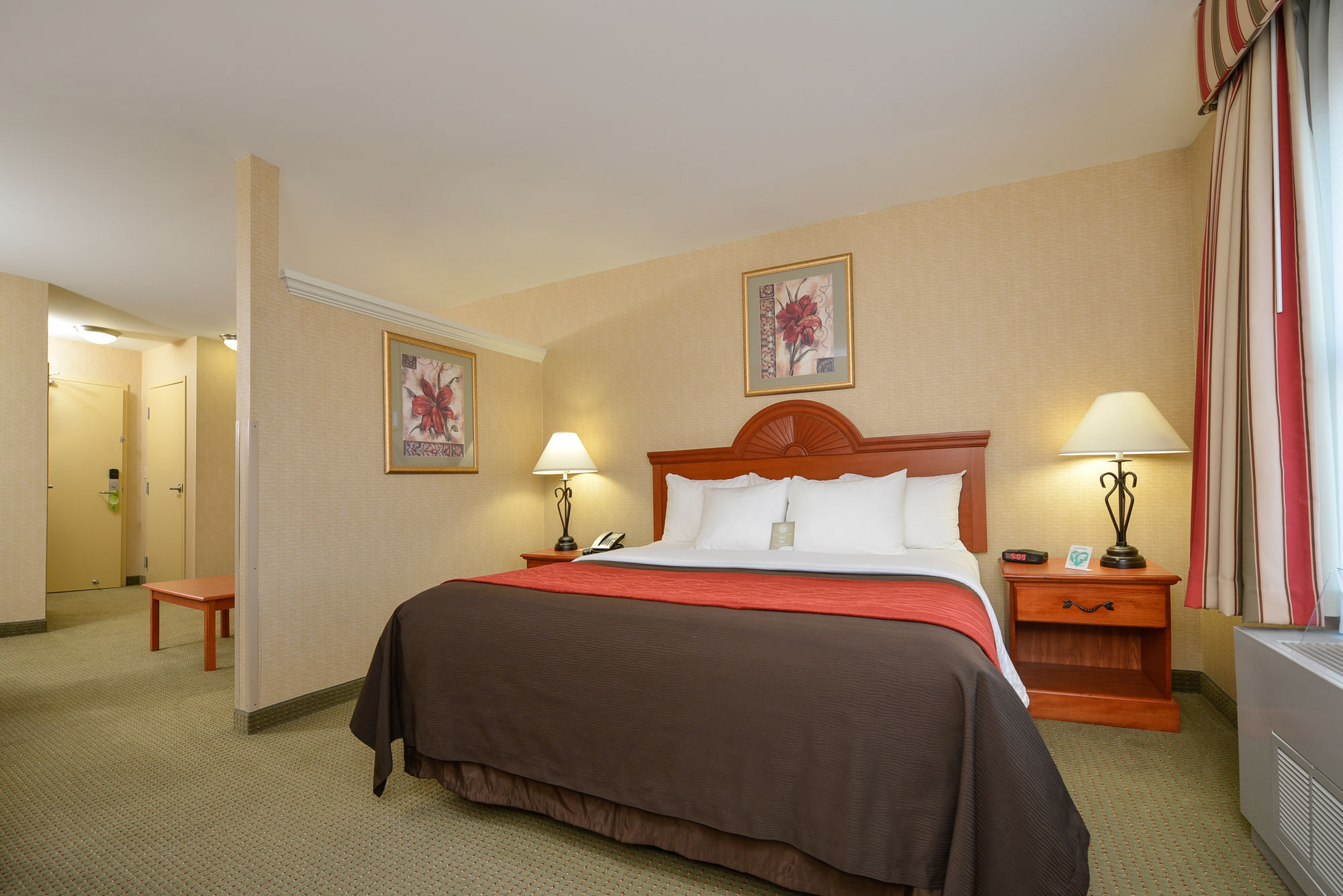 Comfort Inn & Suites Adj to Akwesasne Mohawk Casino