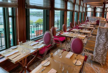 Fairmont Le Chateau Frontenac Отели рядом с достопримечательностью «Quartier Petit Champlain»