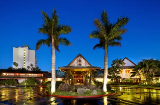 Catamaran Resort Hotel and Spa Hotel berhampiran Pantai Pacific