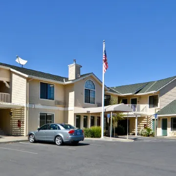 Best Western Plus Stevenson Manor