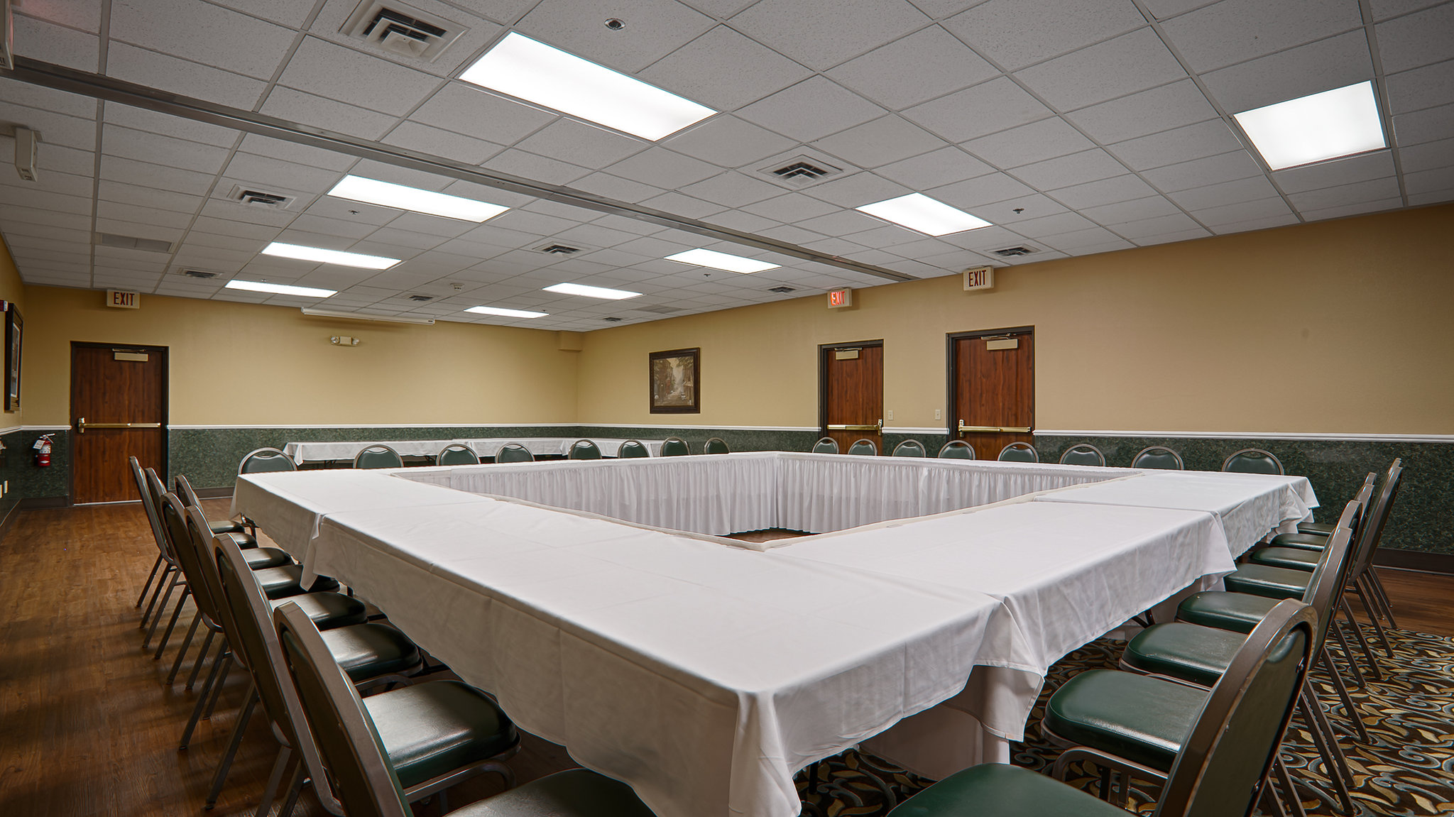 Red Roof Inn & Conference Center Wichita Airport