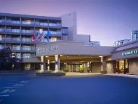 Sheraton Vancouver Airport Hotel