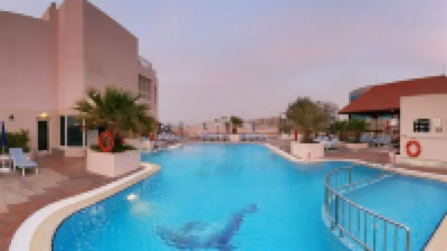 Knight Castle Hotel - Formerly Known As Carlton Palace Hotel