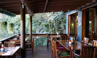 Rainforest Eco Lodge