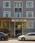 Mildom Hotel