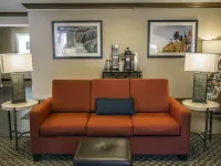 Quality Inn & Suites Hotels in Bradford