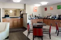 AmericInn by Wyndham Quincy - petit déjeuner