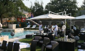 Africa Paradise - or Tambo Airport Boutique Hotel