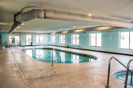 Quality Suites Graham - Burlington South Отели в г. Грейам