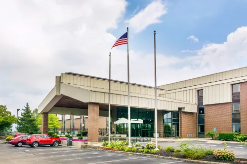 La Quinta Inn & Suites by Wyndham Miamisburg Dayton South - parking