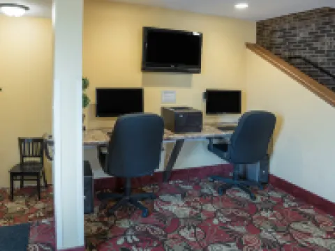 Econo Lodge Mayo Clinic Area Hotels in Rochester