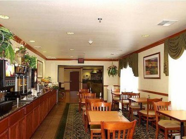 Country Inn & Suites by Radisson, Fresno North, CA