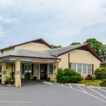 Baymont by Wyndham Front Royal Near Shenandoah National Park