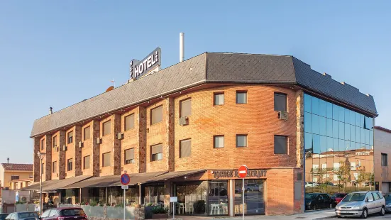 Hotel Sant Pere ll Hspii