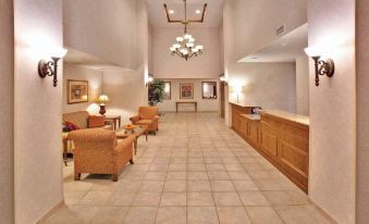 Holiday Inn Express & Suites Omaha West