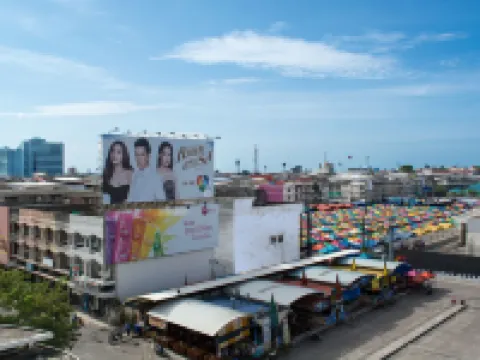 スター コンベンション ホテル ラヨーンのホテル