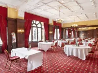 County Hotel & County Aparthotel Newcastle Hotels near Pink Triangle