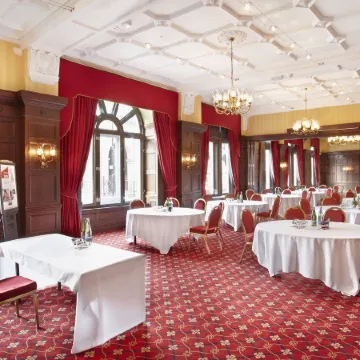 County Hotel & County Aparthotel Newcastle