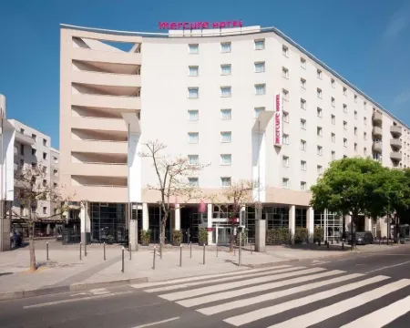 Mercure Lyon Centre Charpennes Parc de la Tête d'Or Hotels in Rhône