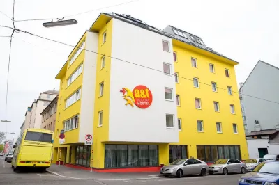 A&t Hotel & Hostel