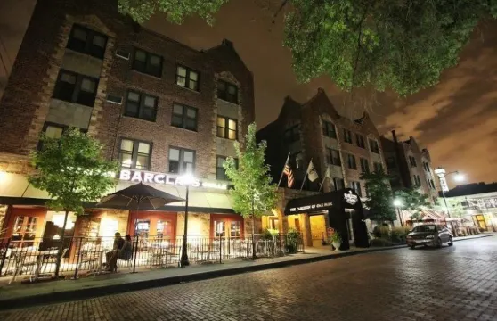 卡爾頓奧克帕克酒店