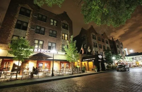 卡爾頓奧克帕克酒店