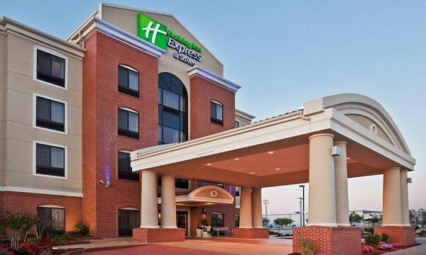 Holiday Inn Express & Suites Port Huron by IHG