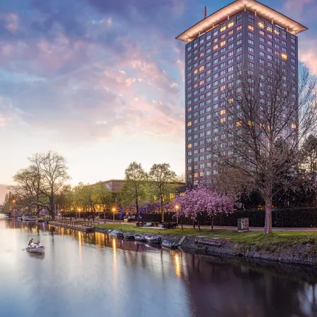 Hotel Okura Amsterdam – the Leading Hotels of the World