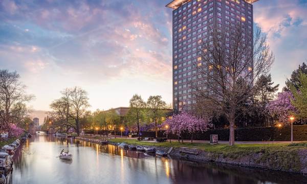 Hotel Okura Amsterdam – the Leading Hotels of the World