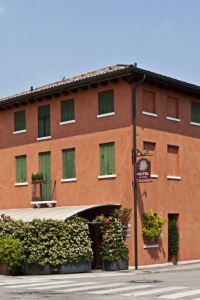 Best 10 Hotels Near Spaccio Saucony from USD 74/Night-Montebelluna for 2023  | Trip.com