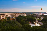 Hilton Orlando Hotels near Speedway