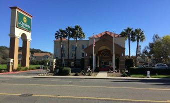 La Quinta Inn & Suites by Wyndham Fairfield - Napa Valley