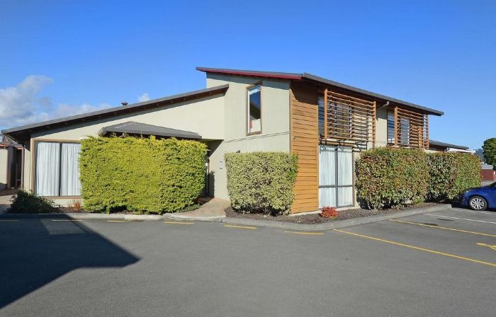 Totara Lodge