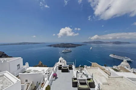 Aroma Suites Отели рядом с достопримечательностью «Православный кафедральный собор»