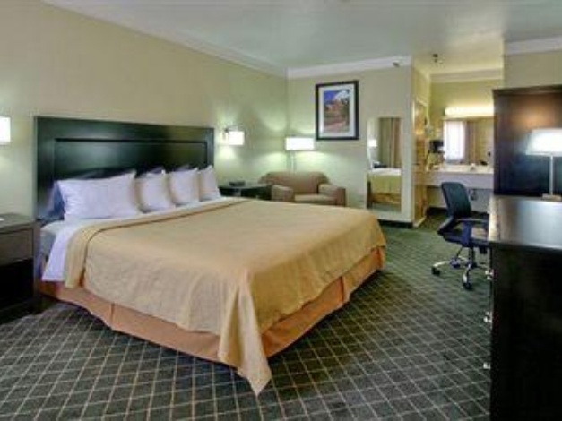 Quality Inn & Suites Gallup I-40 Exit 20