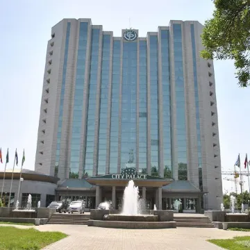 City Palace Hotel Tashkent Отели рядом с достопримечательностью «Государственный музей истории Узбекистана»