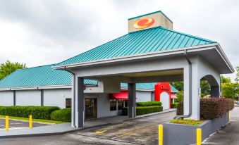 Econo Lodge - Oxmoor