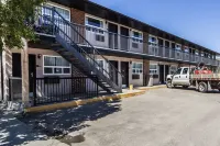 Econo Lodge Inn & Suites Drumheller - Wifi