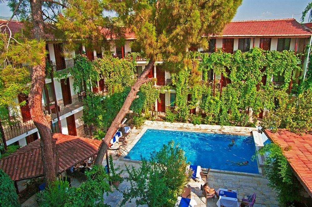 Koray Hotel