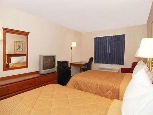 Quality Inn Sycamore - DeKalb