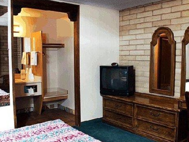 Eldorado Inn