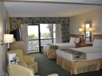 Deluxe Queen Room with Two Queen Beds - Ocean View