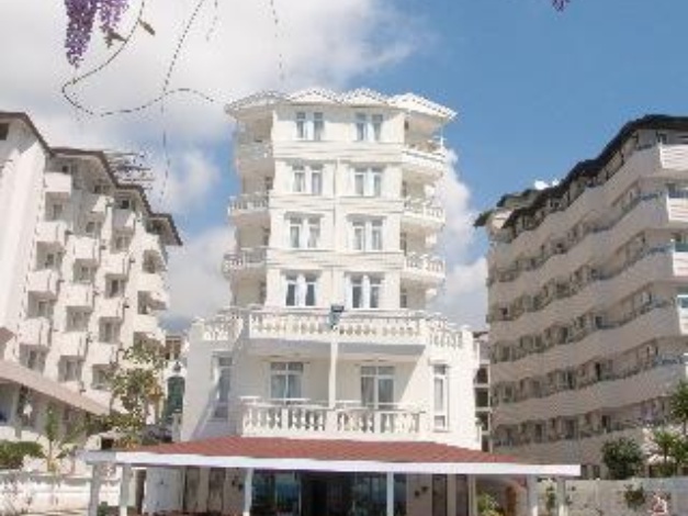 Azak Hotel